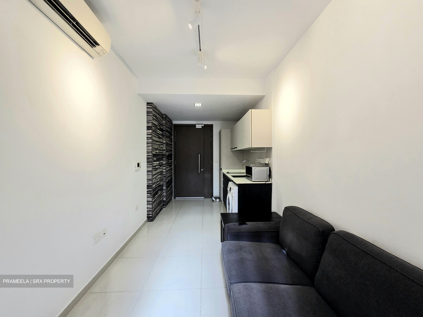Suites 28 (D14), Apartment #598687061